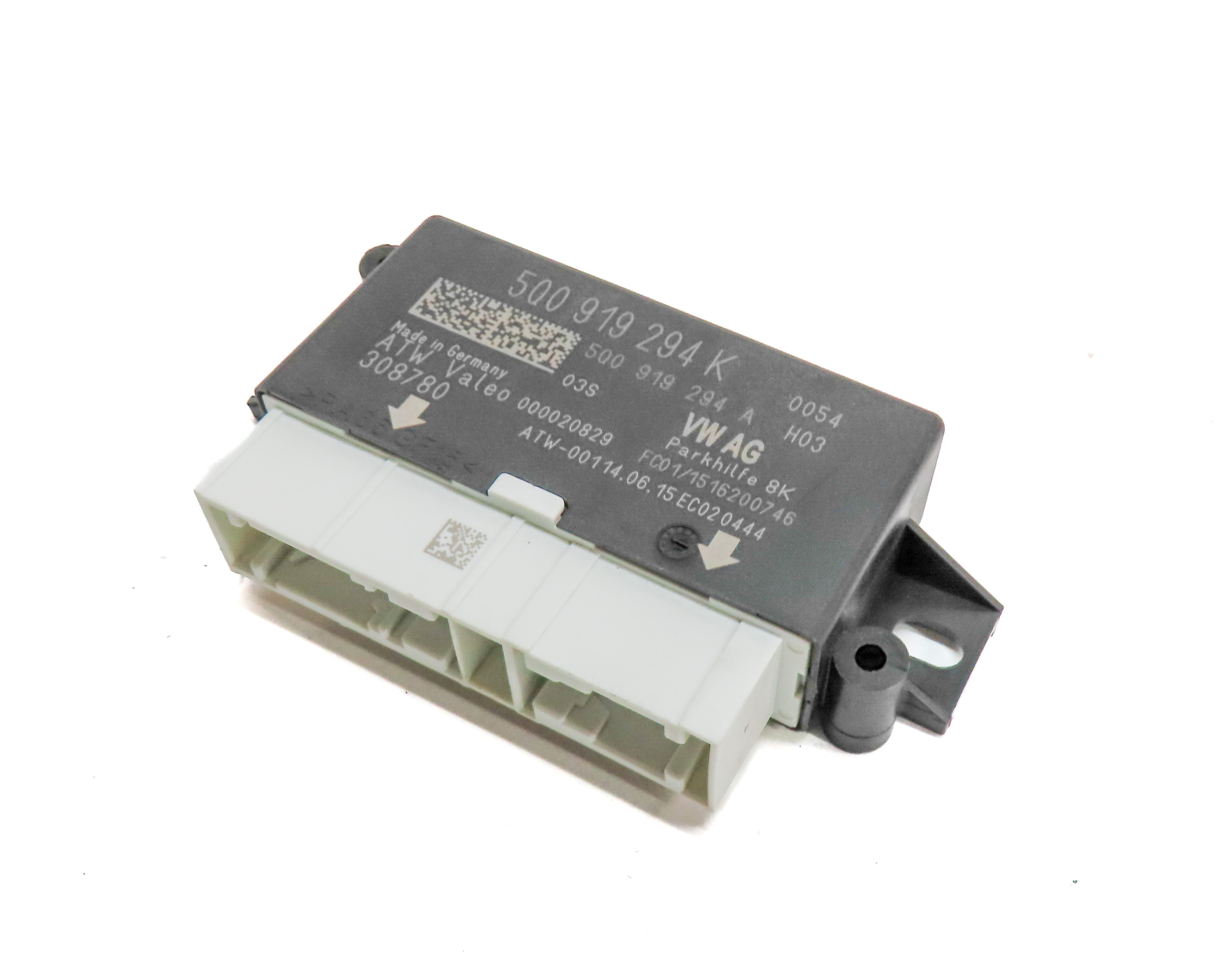 2016. AUDI A3 (8V) PARK ASSIST PDC DISTANCE CONTROL MODULE — exact item pictured